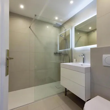 Apartmán 3p Vue Mer, Plages A Pied & Parking Prive. - 3p Vue Mer, Plages A Pied & Parking Prive. Mae-2663 Cannes